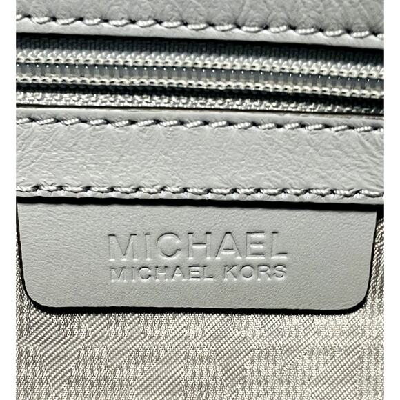 Michael Kors Large Light Grey Pebble Leather Hobo Style Shoulder Bag - Picture 5 of 7